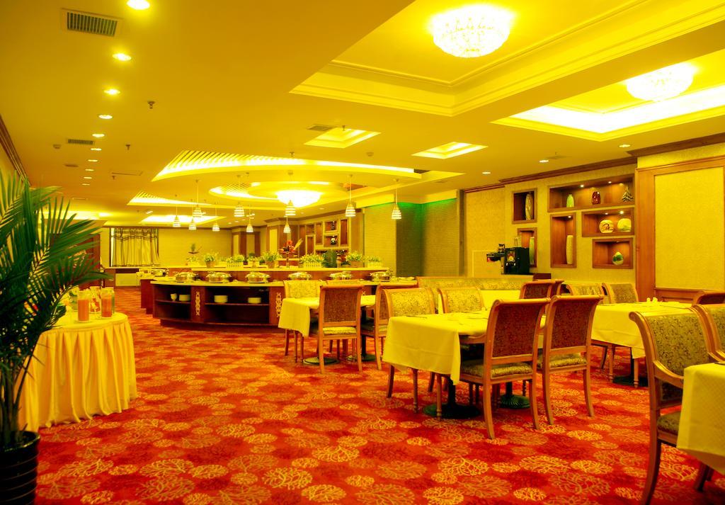 Maxcourt Hotel Changchun Esterno foto